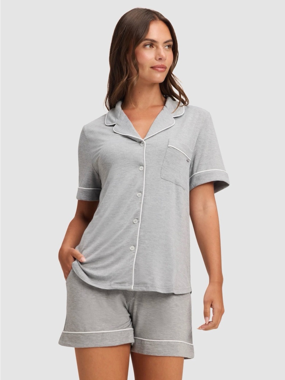 Cozy Earth Women’s Short Sleeve Classic Pajama Set. Sz L. NWT